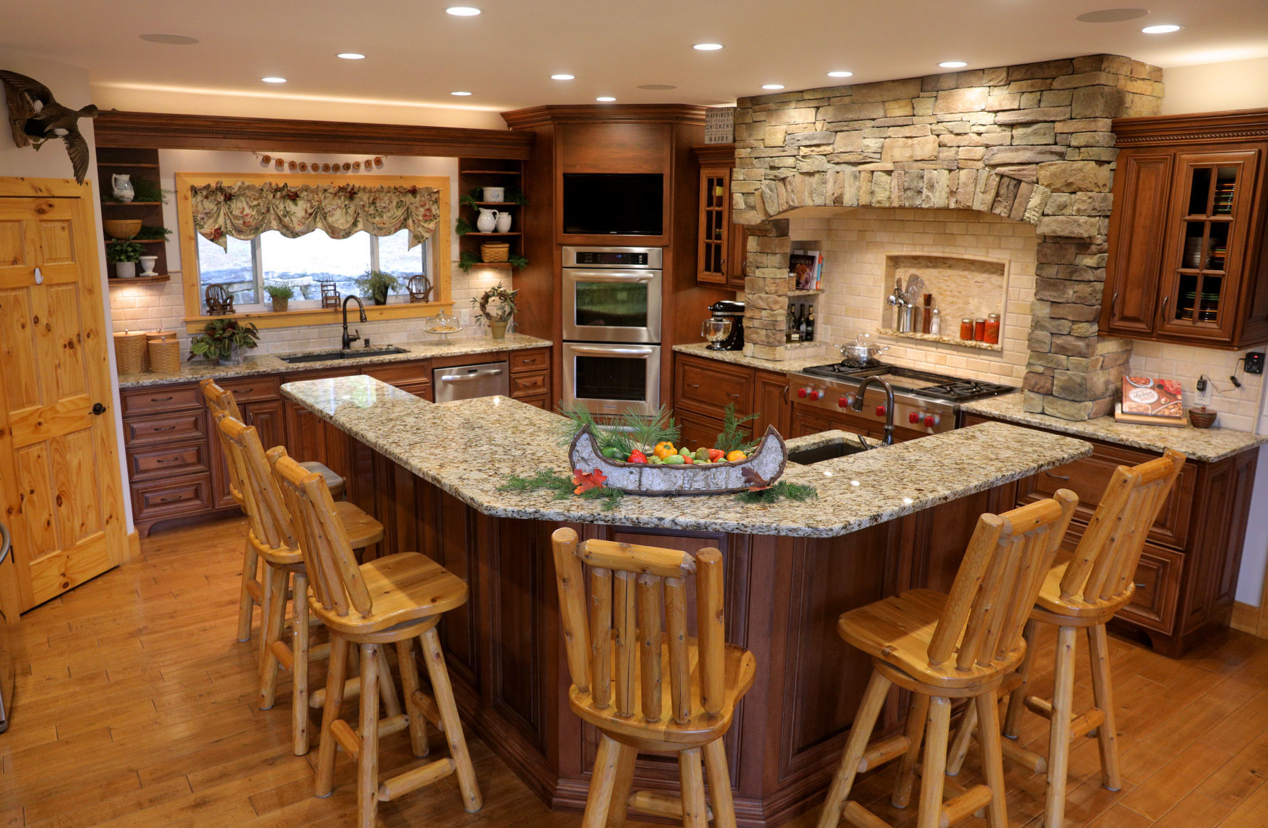 At Home with Scott and Johanna Schuessler in Pacific